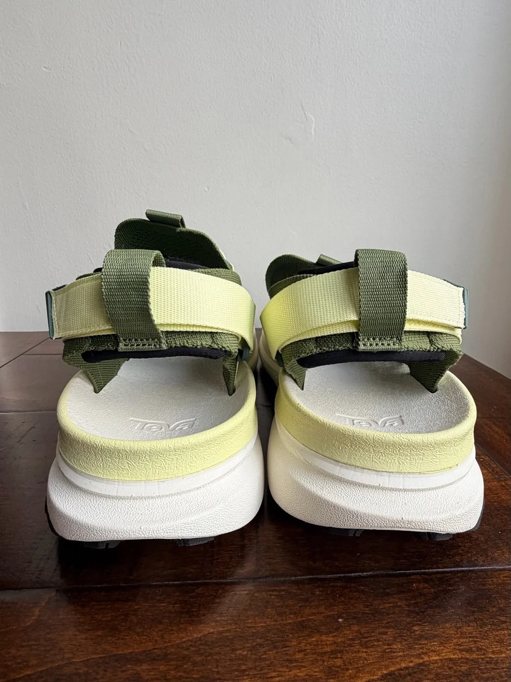 Teva Aventrail Hiking Sandals Pesto Green Mens Size 13 New FE1224L